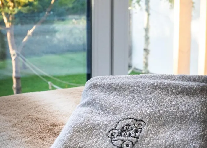 Trzy Zywioly * 萨希诺